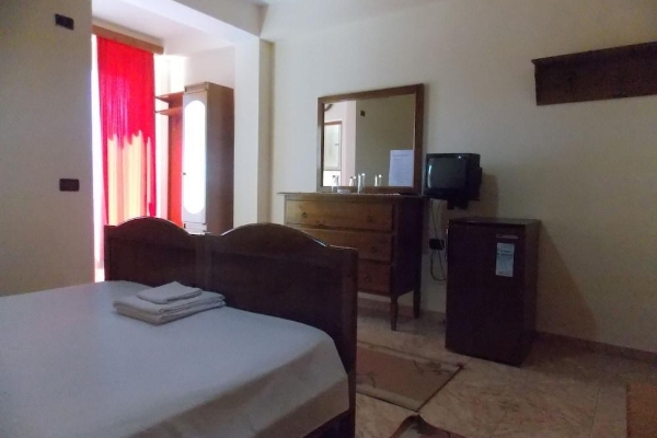 Onorato Hotel (Vlorë)